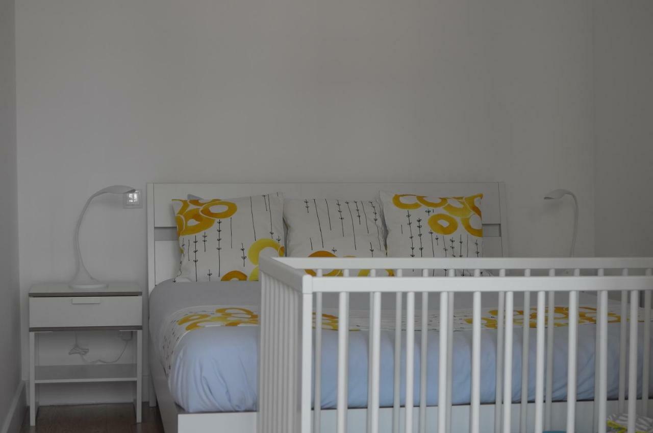 Ferienwohnung Ocean View Penthouse Paço de Arcos Exterior foto